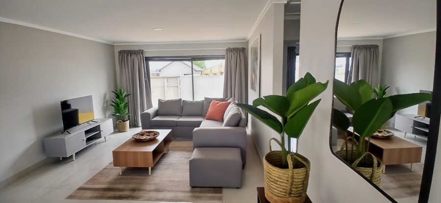 3 Bedroom Property for Sale in Pellissier Free State